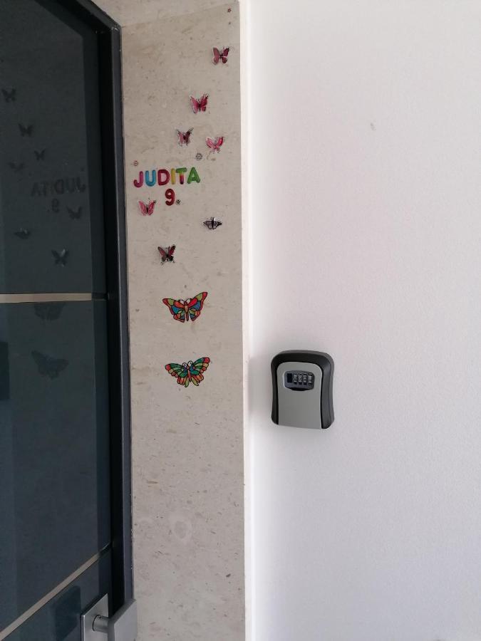 Judita Trogir Exterior foto